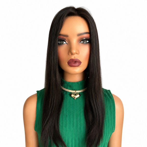 Monica 18"